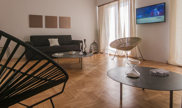 Apartment B1 is a second floor apartment with beautiful tree filled views of Kal Athens, Greece ABA - GRAND APARTMENT Entire rental unit vacation rental 12525342