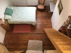 Grande chambre avec mezzanine, dans un duplex lumineux et agréable de 150 m2. Le Forest, Belgium Belle grande chambre pour 2 ou 3 personnes Private room in rental unit vacation rental 45795552