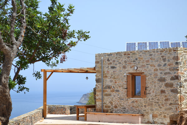 The house was built in 1917 by Nikolaos Lagoudakis.<br />It was the summer home   Captain Nikolas Entire cottage vacation rental 19589797